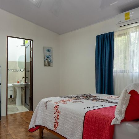 Yellow House 奎波斯城 外观 照片